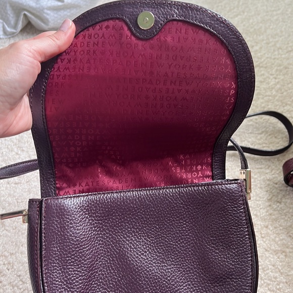 Kate Spade purple crossbody - Picture 3 of 6